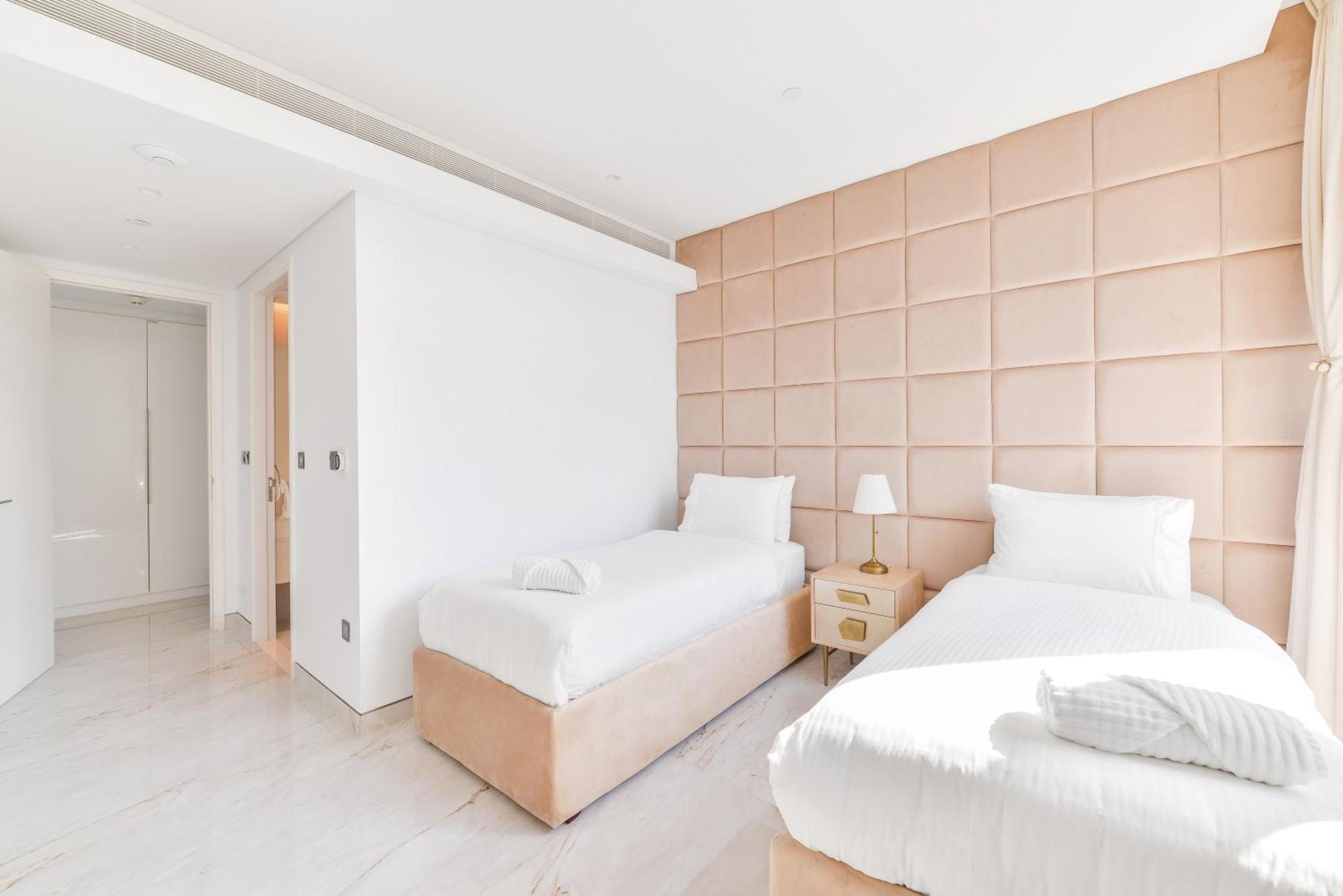 Premium 2+ 1 Bedroom Condo In The Heart Of Bluewaters Island Dubai Exterior photo